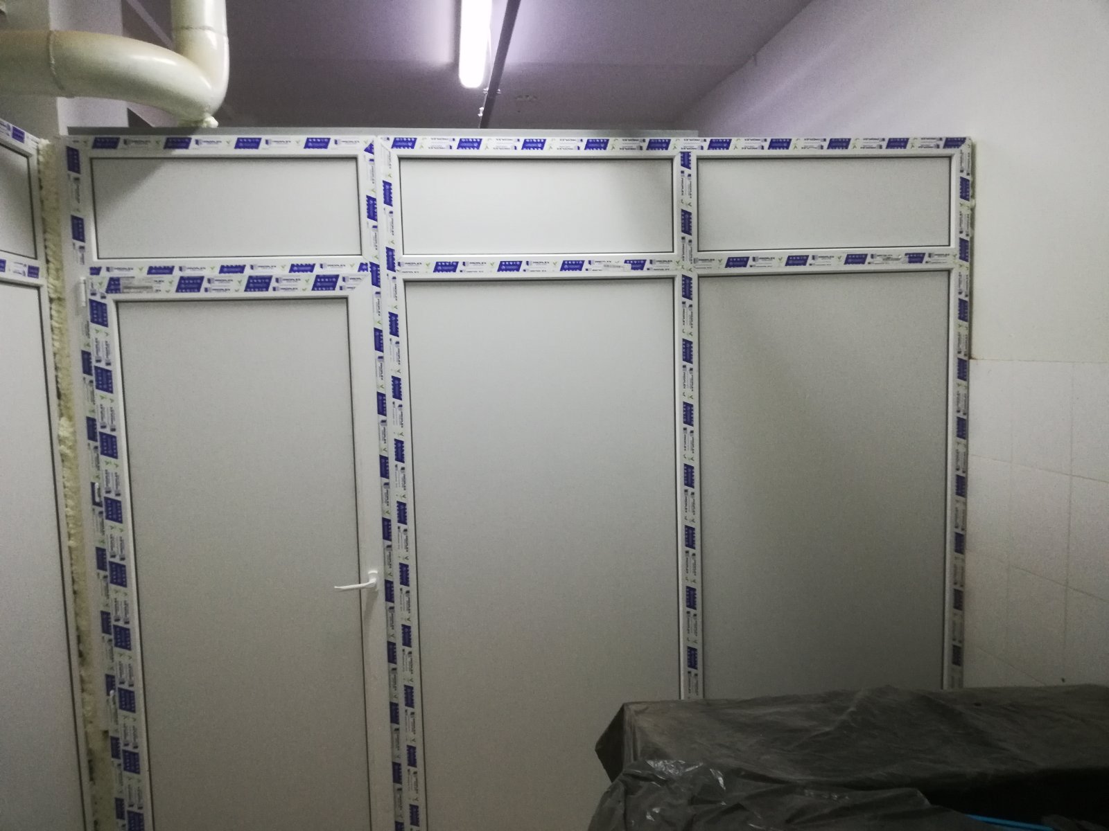 https://novoshahtinsk.delaem-okna.ru/storage/app/uploads/public/63f/473/ebd/63f473ebdf4f6379799845.jpg