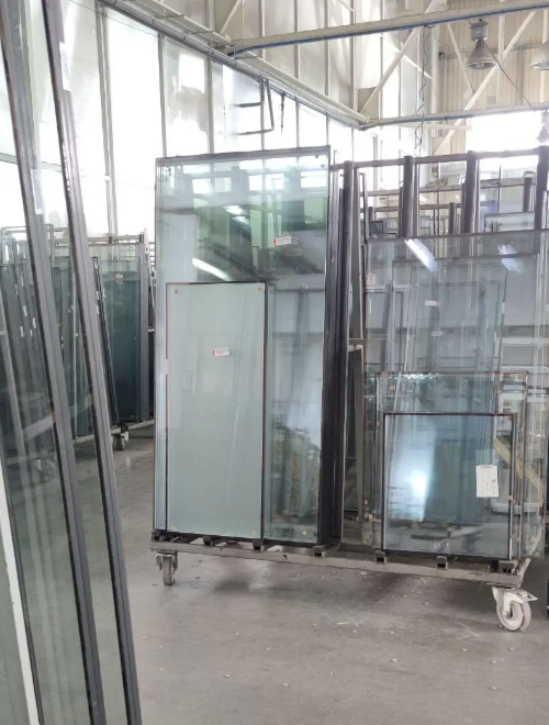 https://novoshahtinsk.delaem-okna.ru/storage/app/uploads/public/63f/33d/c9e/63f33dc9ee32b804668724.png